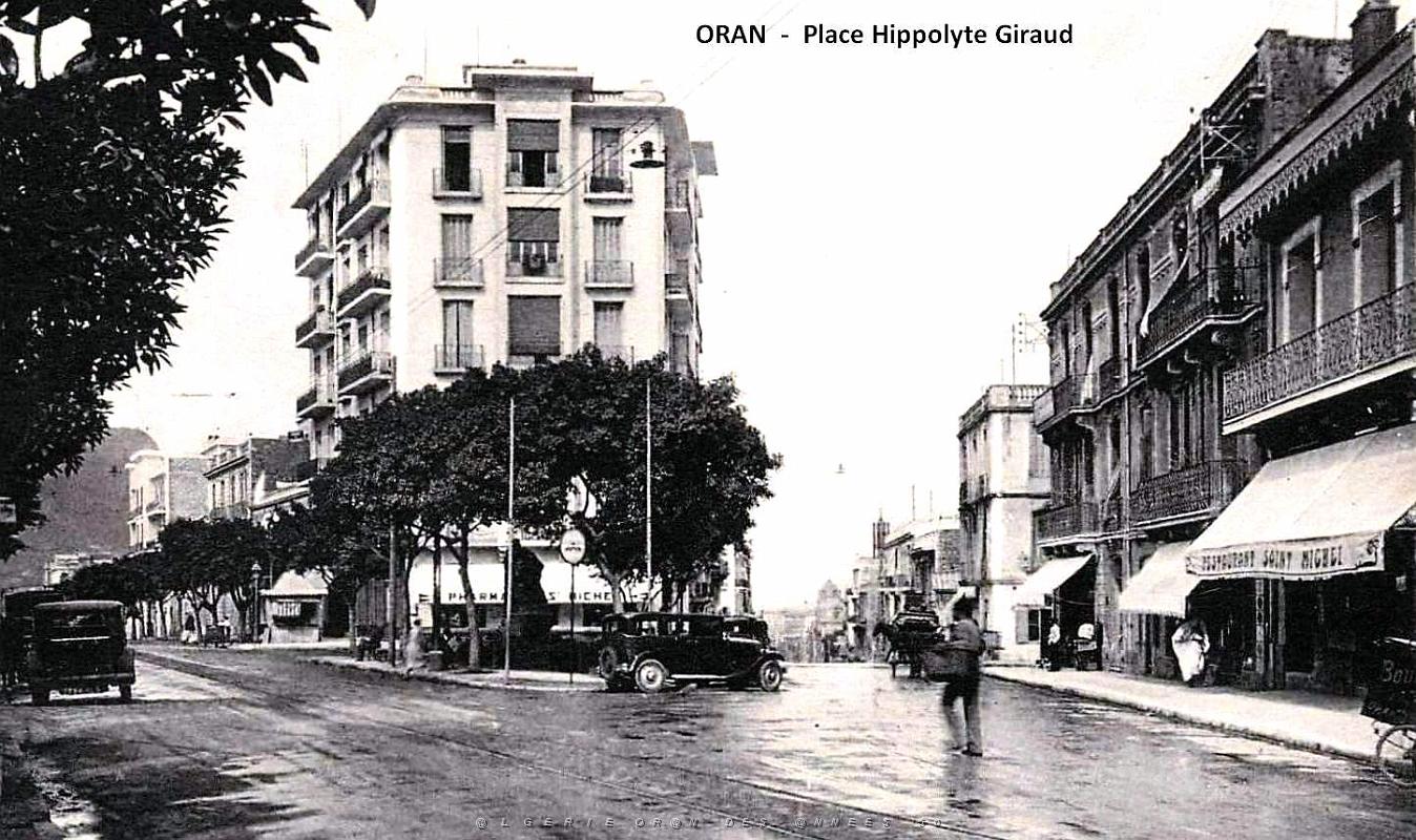 Oran - Saint-Michel - Place Hippolyte Giraud.jpg